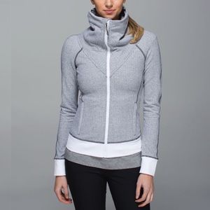 COPY - Lululemon be present herringbone jacket size 4